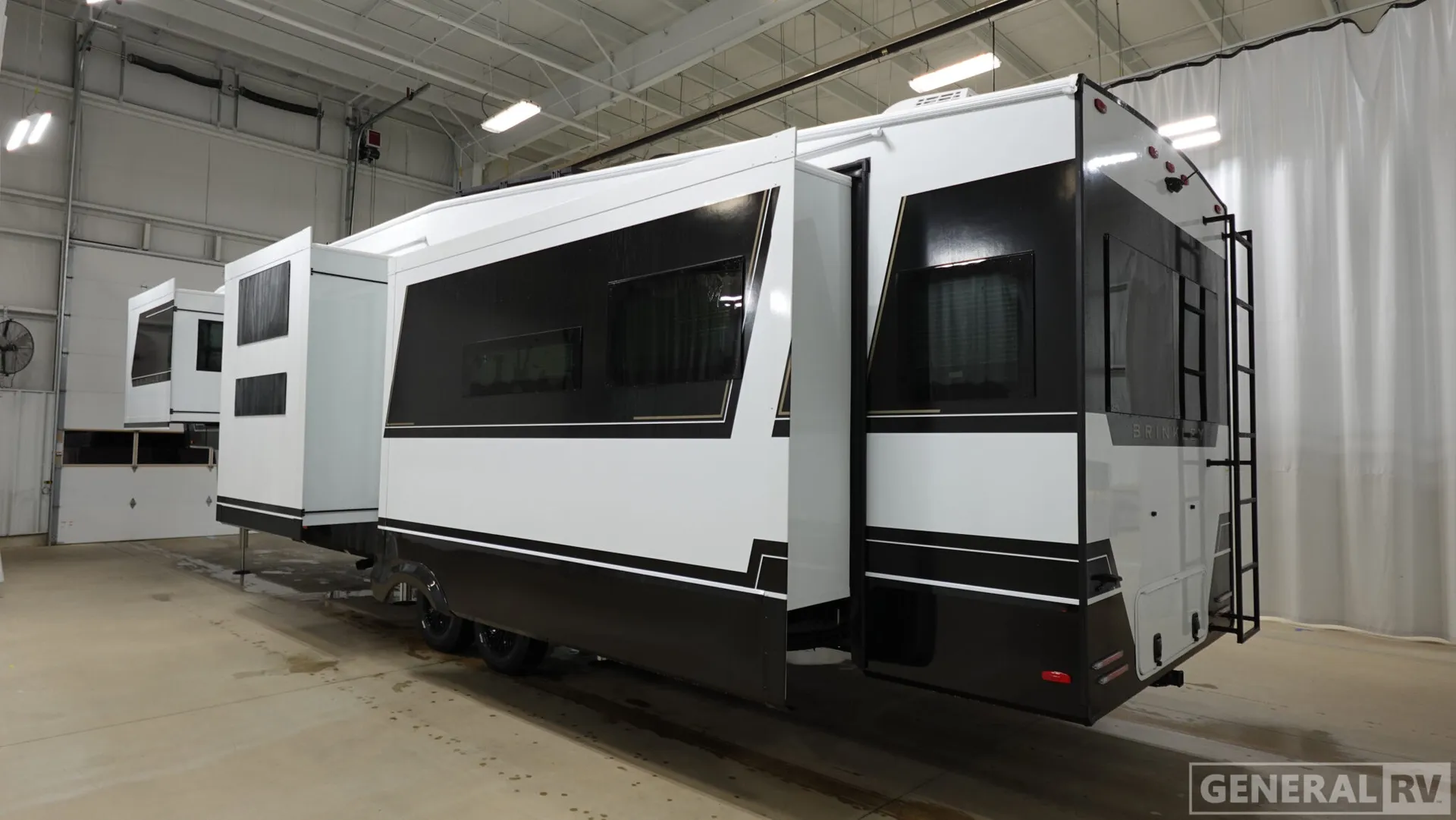 2026 Brinkley Model Z 3610 - Photo 4