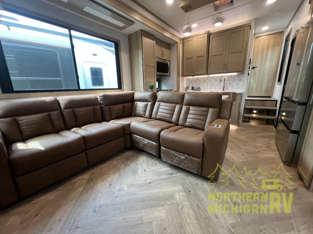 2026 Keystone Raptor 441, Photos photo 6