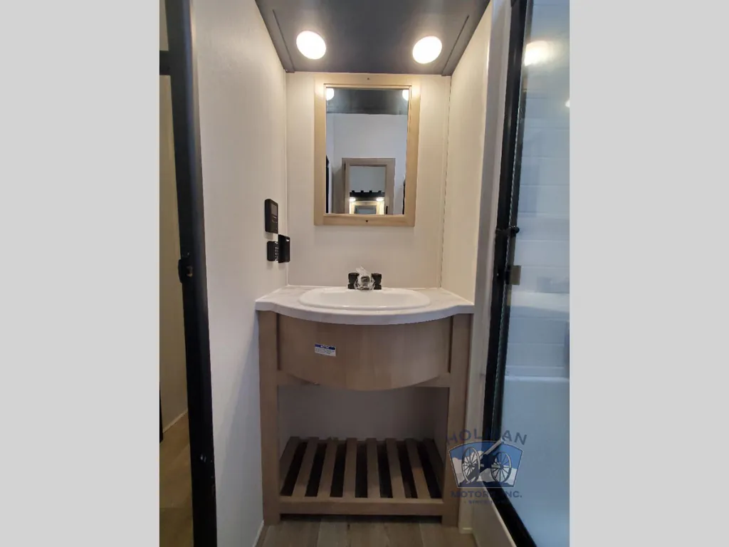 2027 Forest River Cherokee Timberwolf 39DC, Photos photo 44