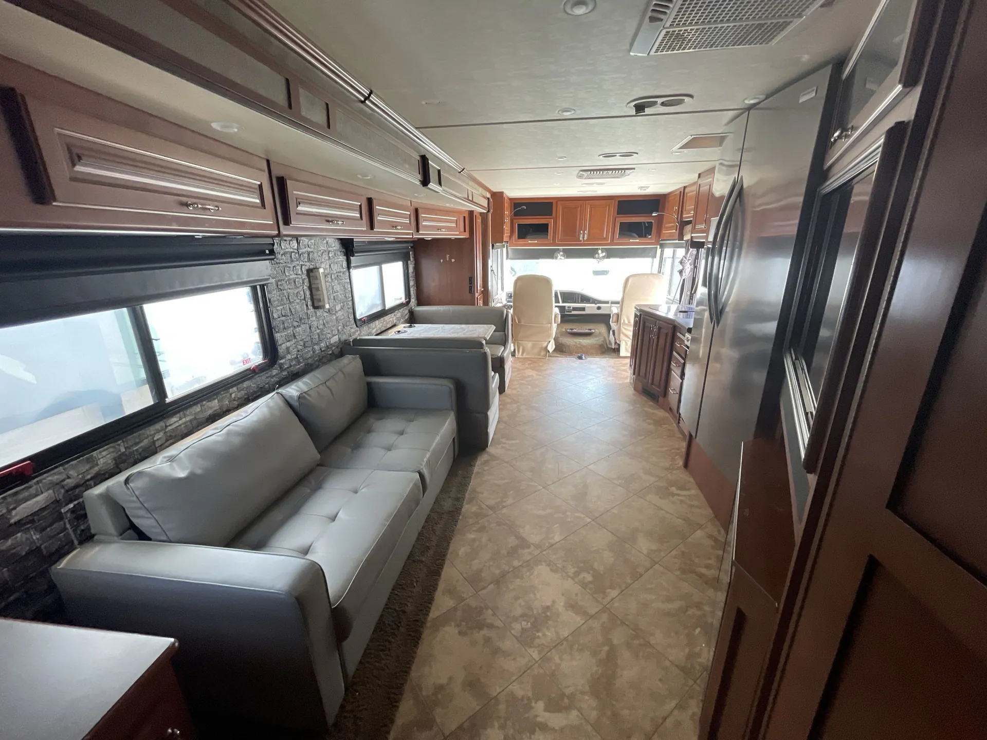 2015 Fleetwood Southwind 34A — living area main