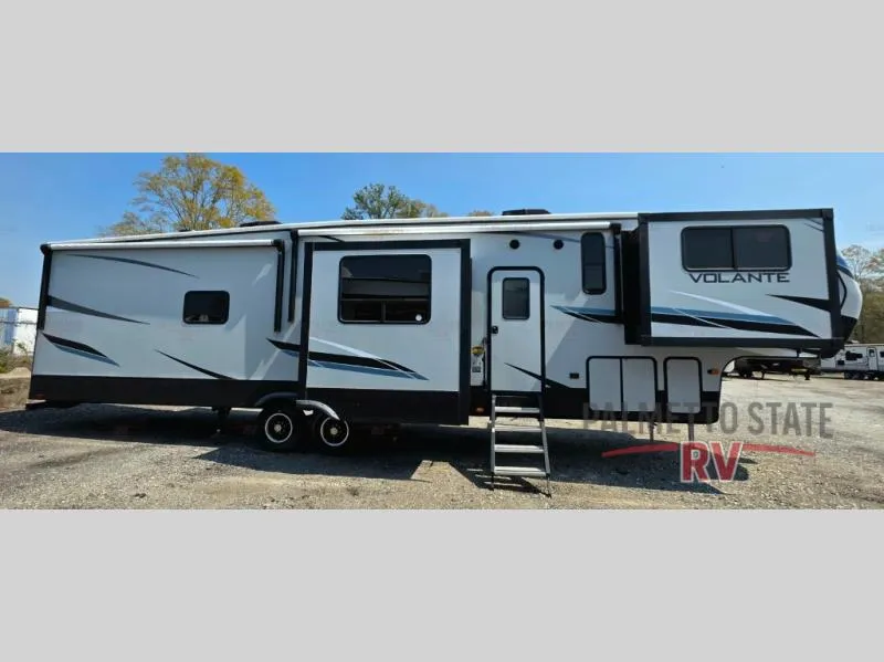 2021 CrossRoads Volante 3851FL - Photo 4