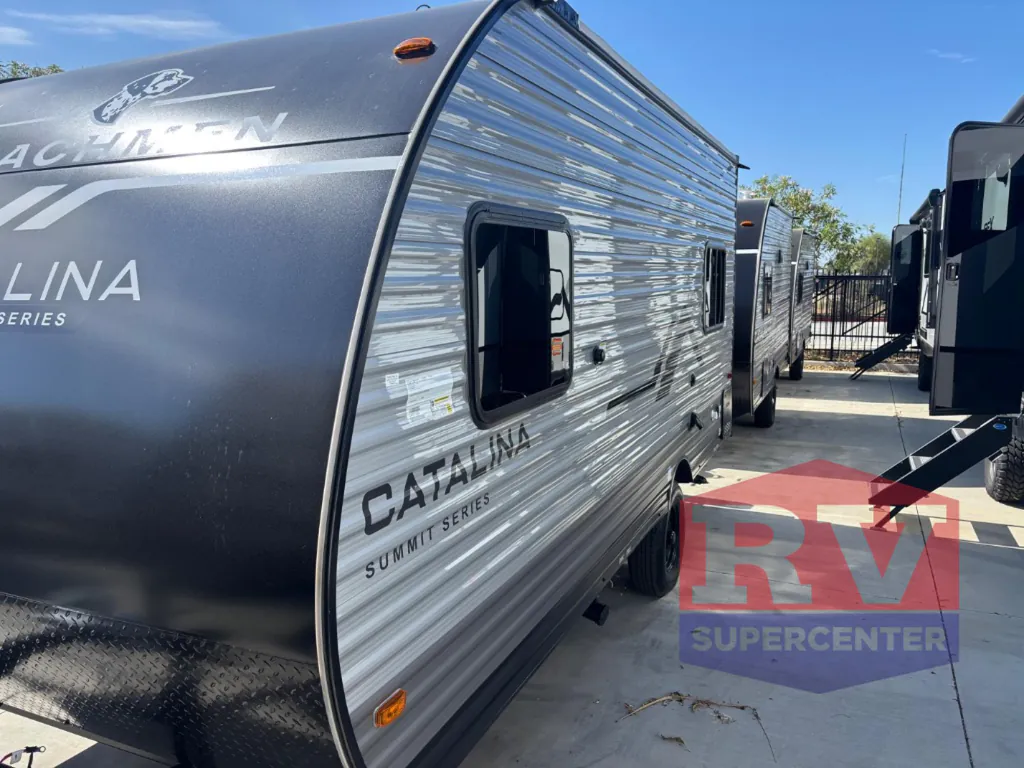 2027 Coachmen Catalina Summit Series 7 154RDX, Photos photo 4