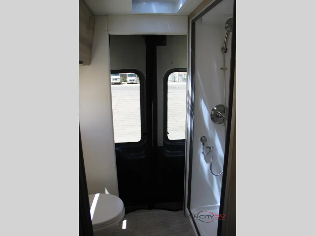 2027 Chinook RV Bayside TB, Photos photo 40