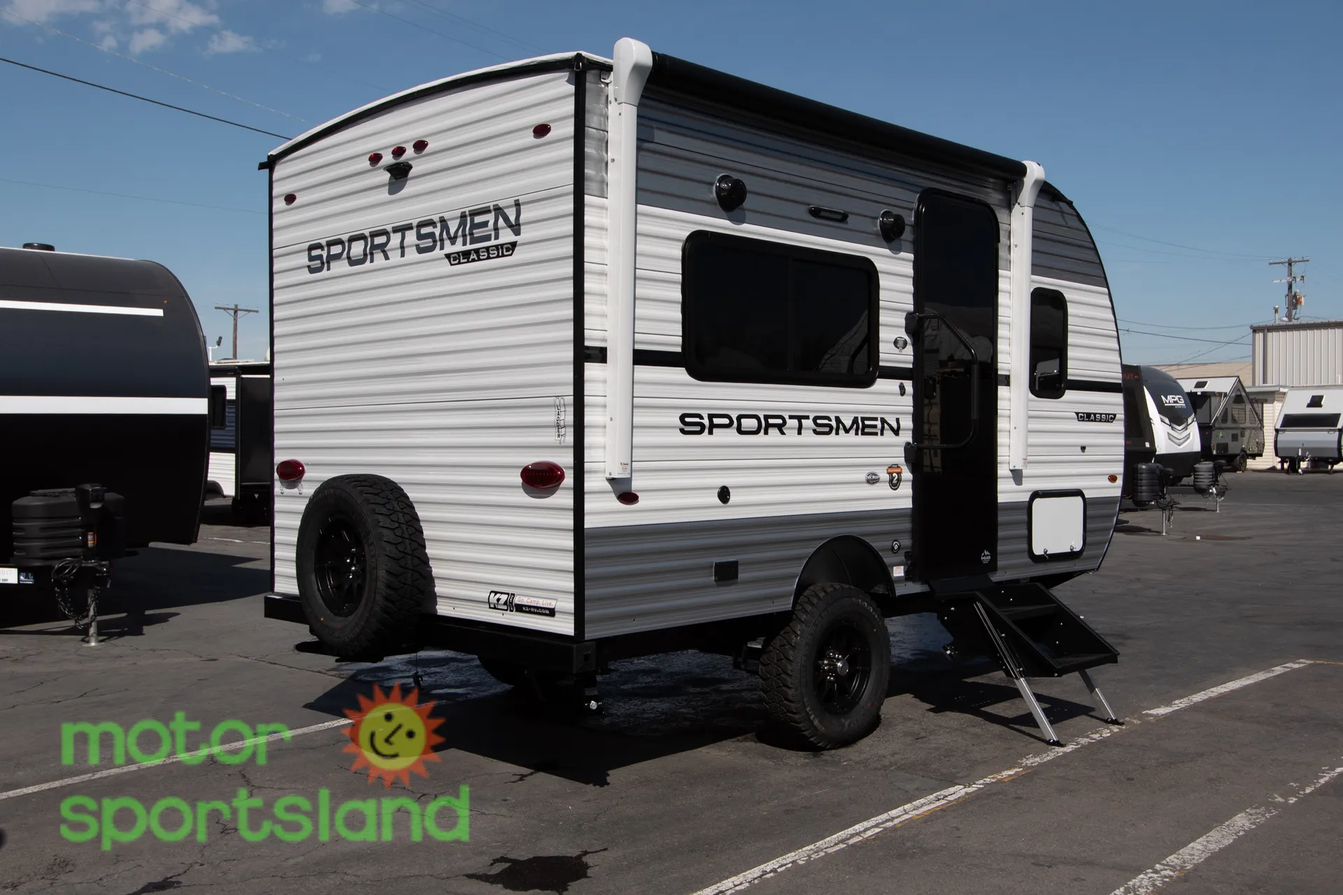 2026 KZ RV Sportsmen Classic 130RD - Photo 3