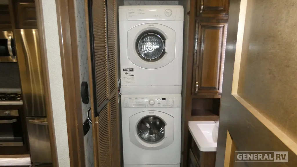 2018 Forest River Riverstone Legacy 38FB2, Photos photo 22