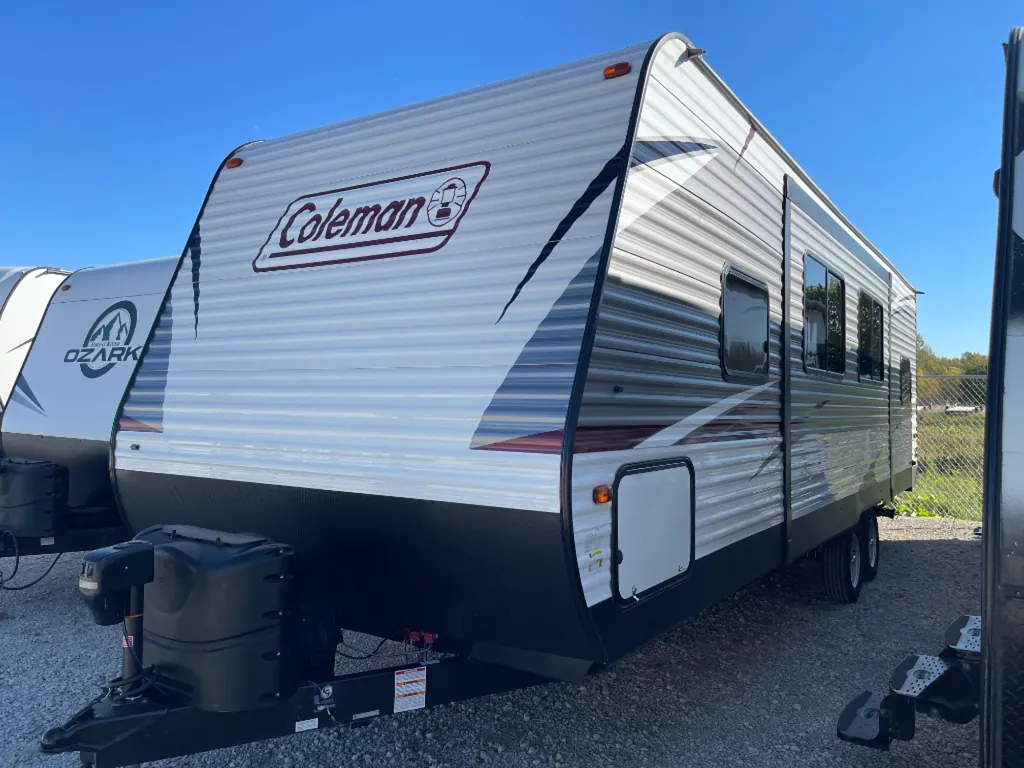 2020 Dutchmen Coleman Lantern 263BH, Photos photo 3