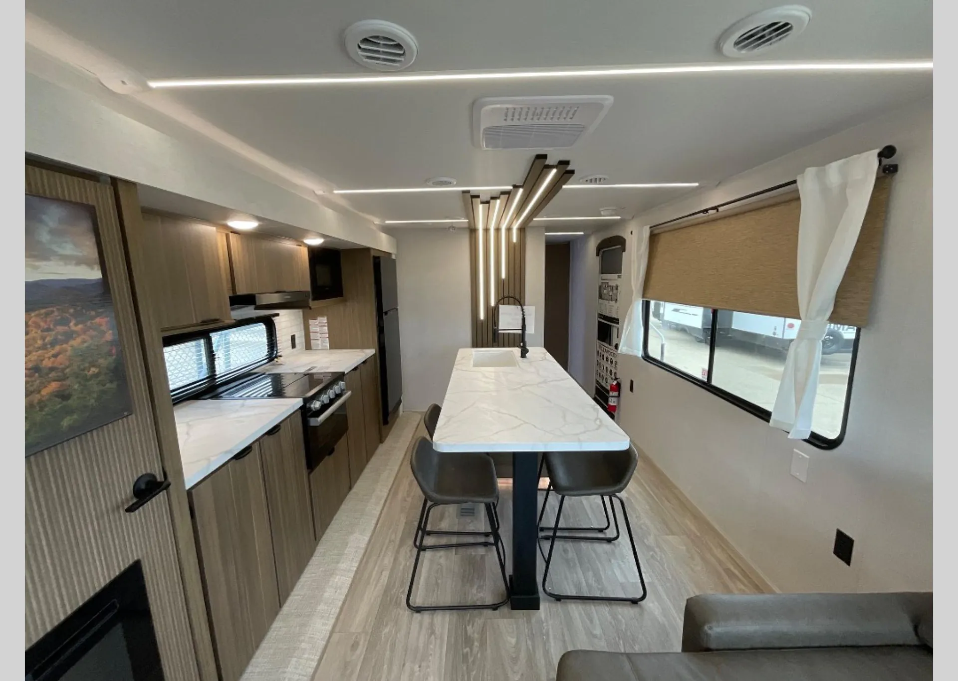 2026 Forest River Wildwood 280ZEN — Photo 7