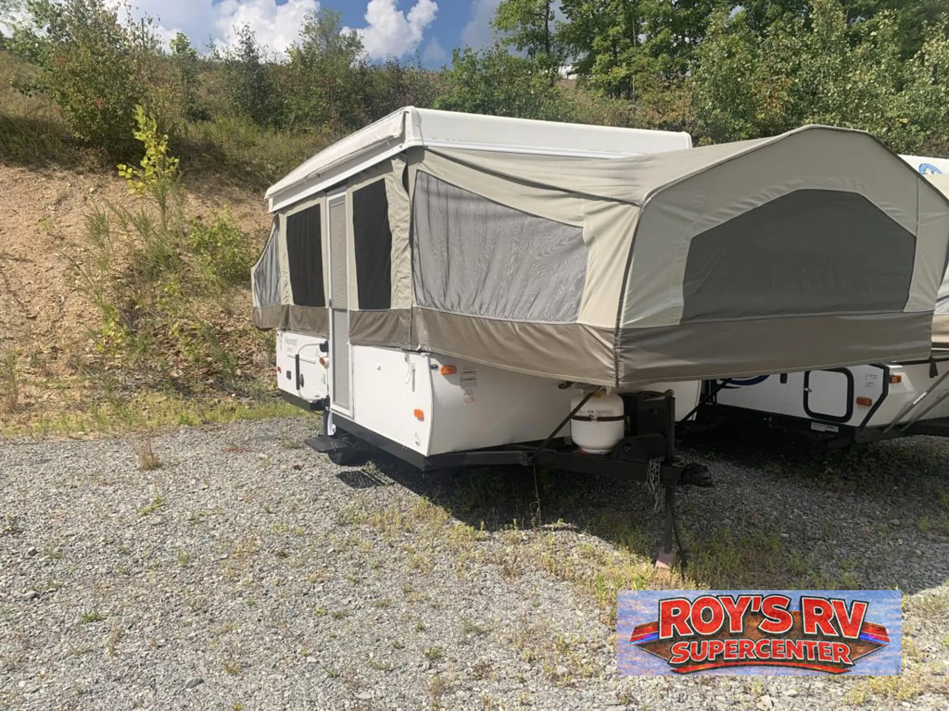 2016 Forest River RV Flagstaff MACLTD Series 228 - Photo 2