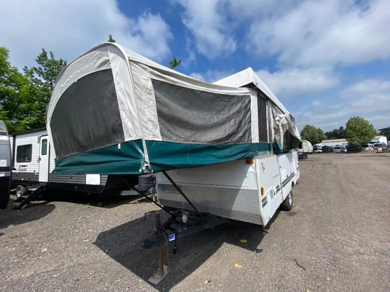 2004 Fleetwood Highlander Niagara - Photo 4