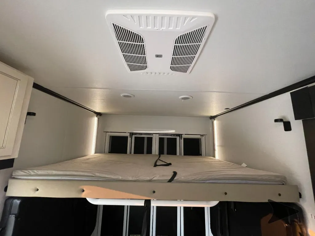 2027 Forest River Vengeance Rogue Armored 26L140, Photos photo 28