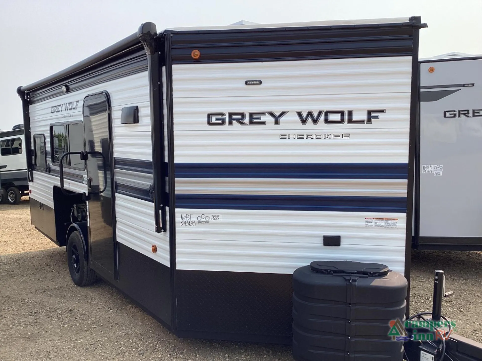 2027 Forest River Cherokee Grey Wolf 16BF - Photo 2