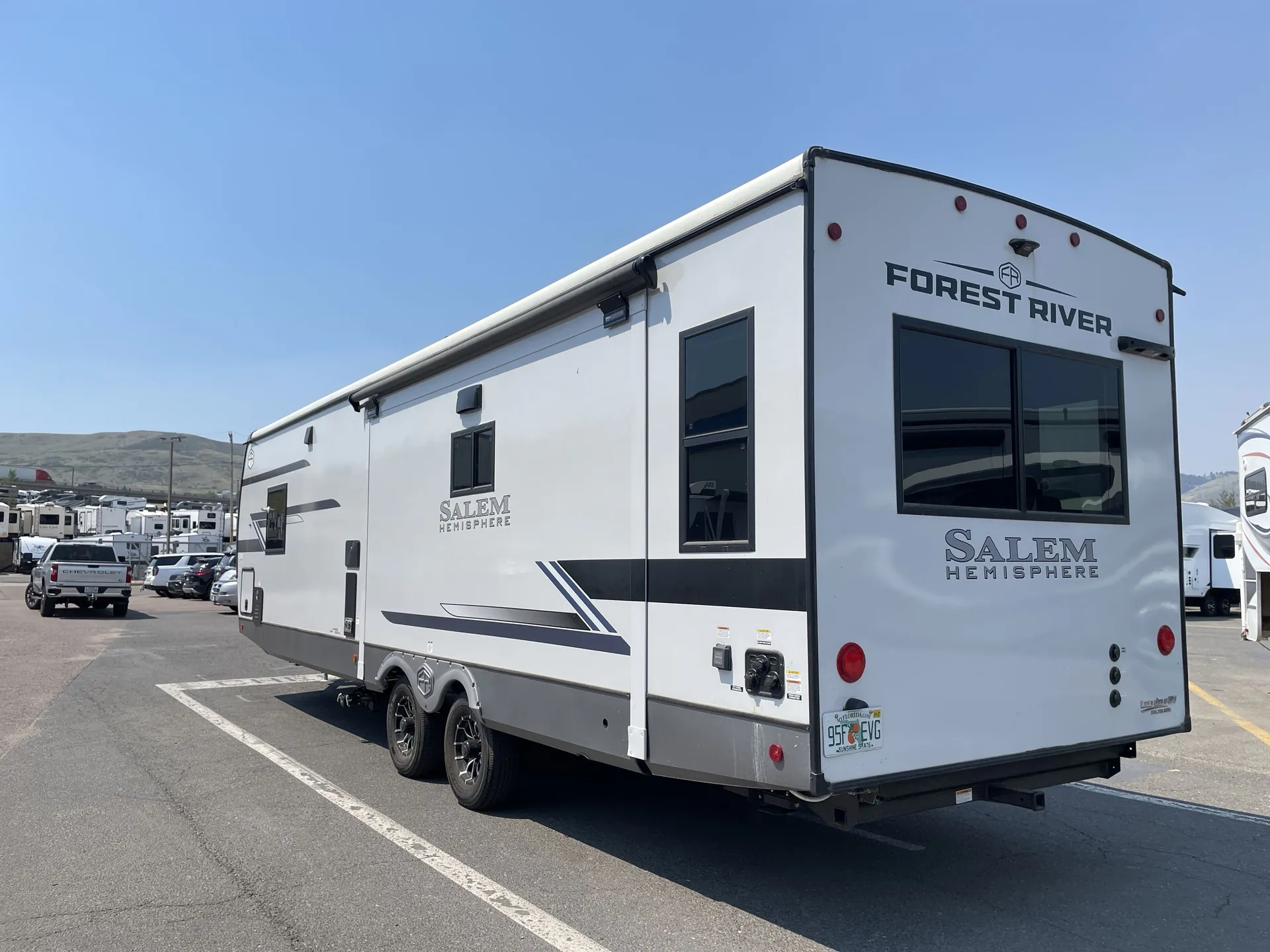 2025 Forest River Salem Hemisphere 271RL — campside