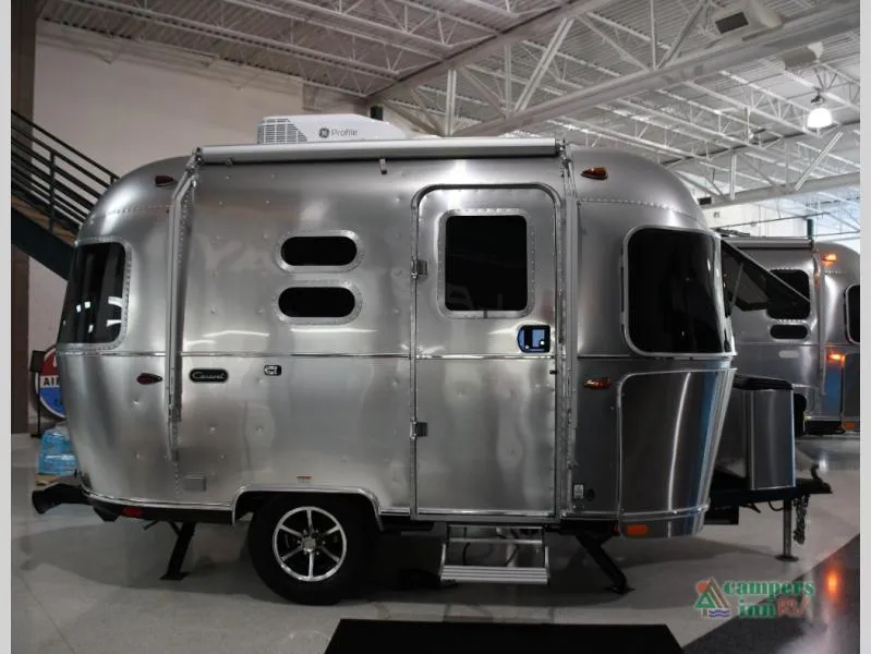 2026 Airstream Caravel 16RB - Photo 3