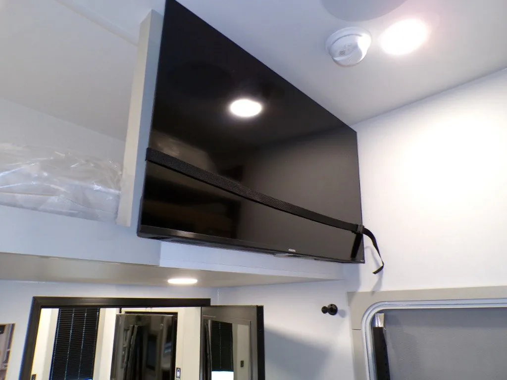 2026 Brinkley Model G 3520, Photos photo 40