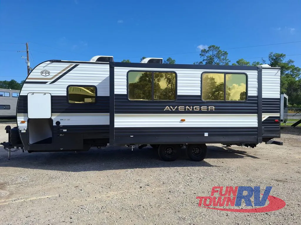 2027 Forest River Avenger 25RBS, Photos photo 9