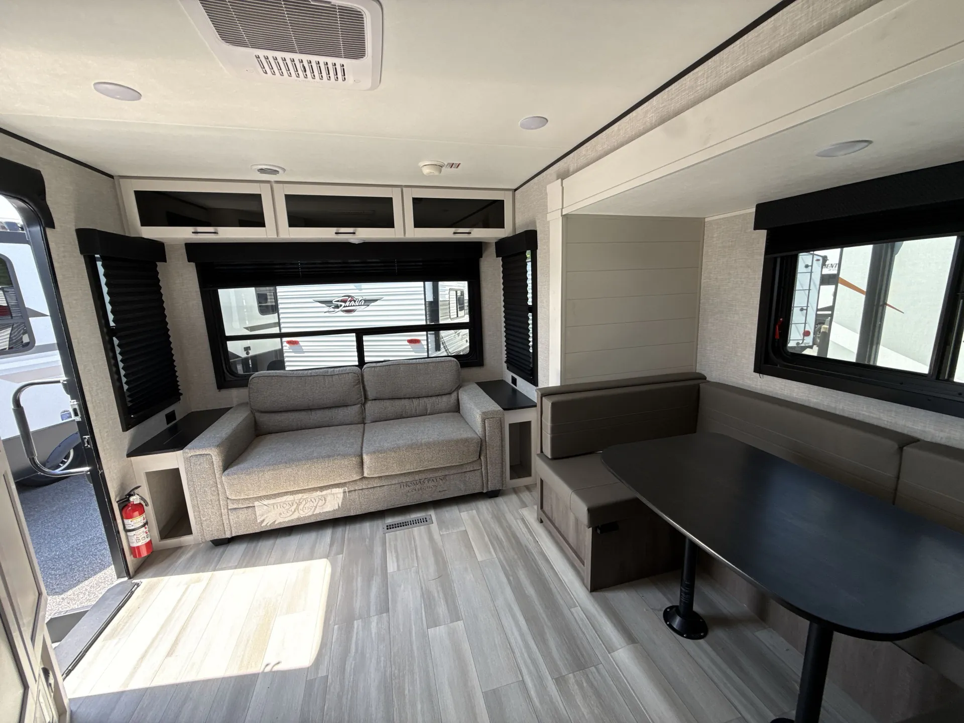 2025 Highland Ridge Open Range Conventional 26RLS dealer photo 2 from Camping World