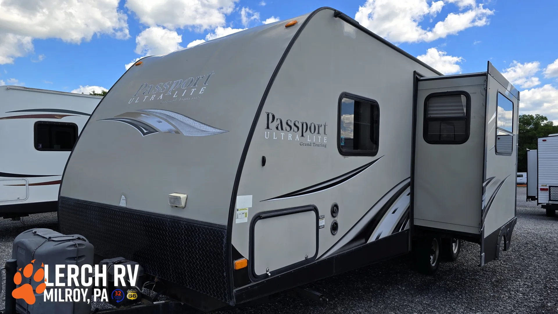 2015 Keystone Passport Ultra Lite Grand Touring 2400BH - Photo 2