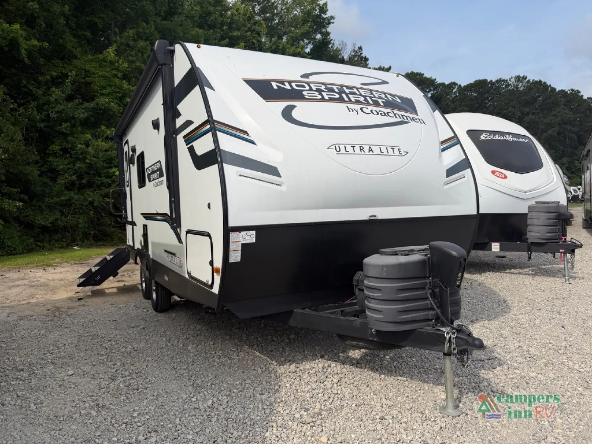 2024 Coachmen Northern Spirit Ultra Lite 1943RB - Photo 2