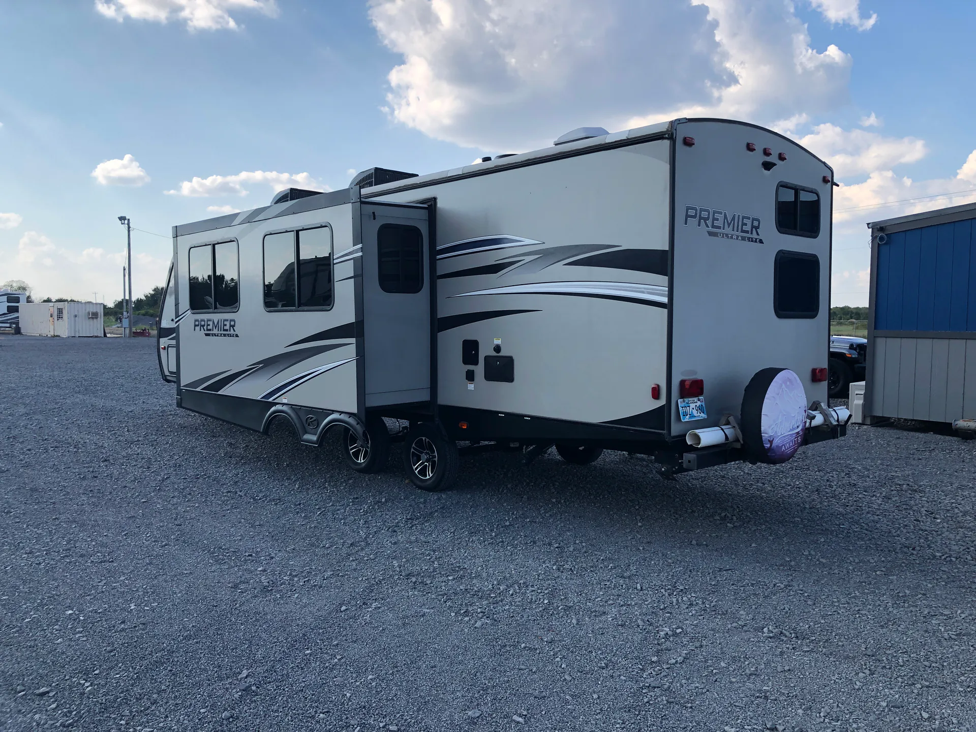 2019 Keystone Premier 29BHPR - Photo 4