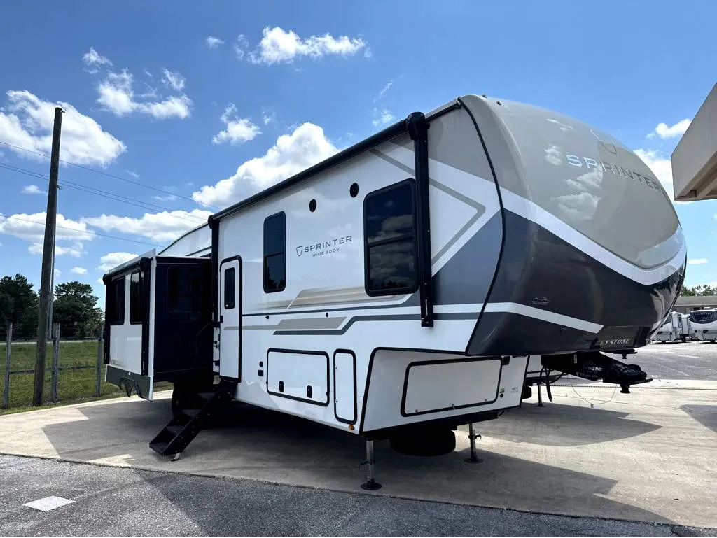 2026 Keystone Sprinter 3500RDB - Main photo