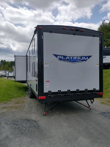 2023 SALEM FSX PLATINUM 290RTKX 290RTKX - Photo 4