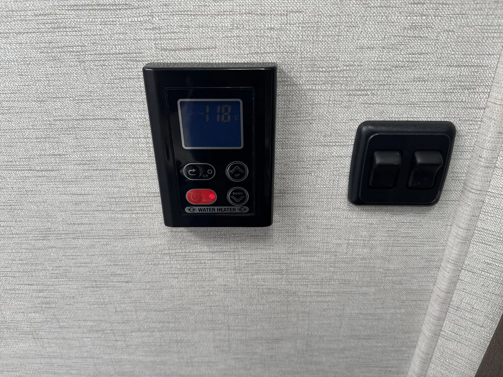 2025 Thor Motor Coach Freedom Elite 22FE, Photos photo 19