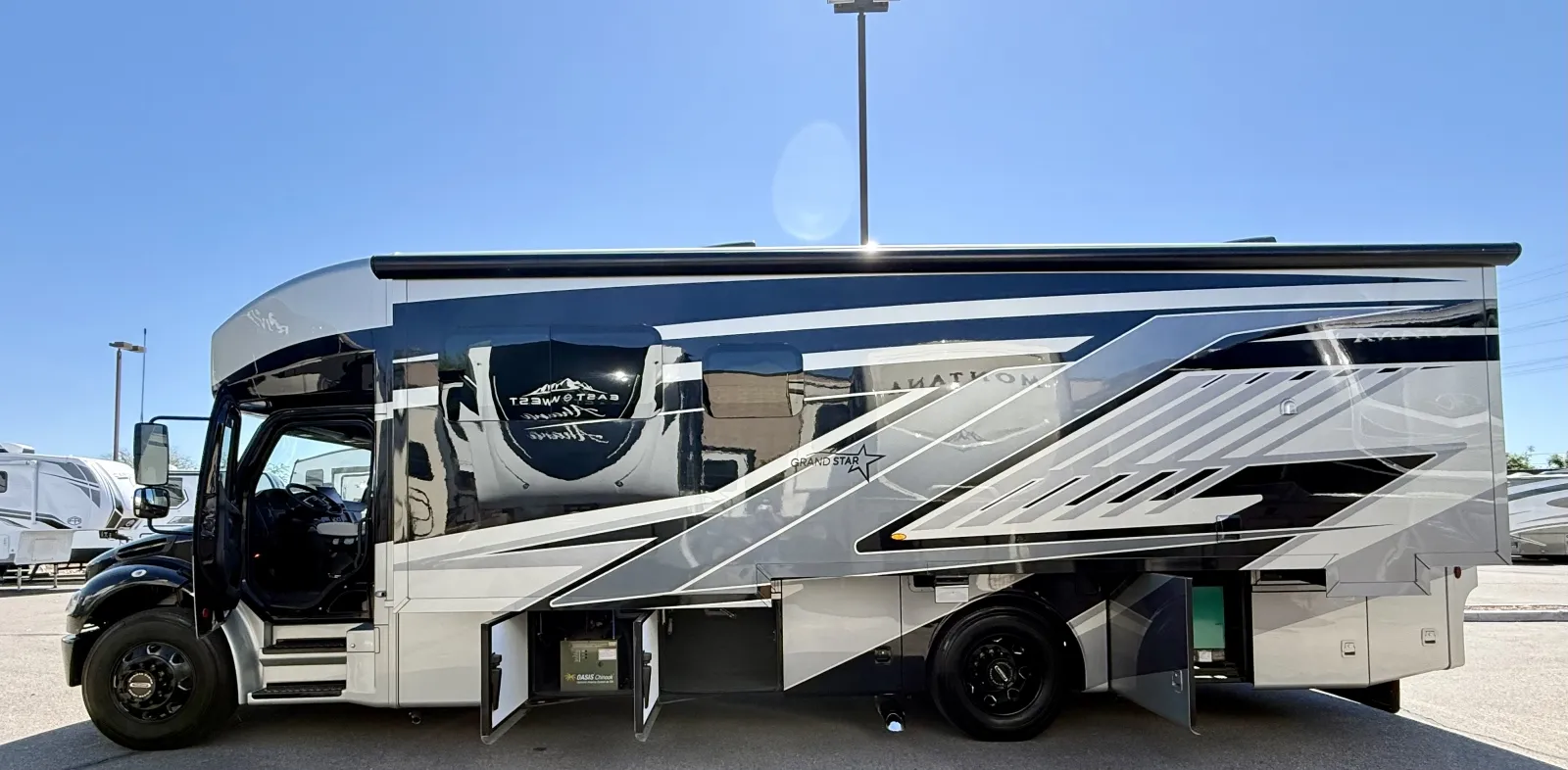 2026 Newmar Grand Star 3444 - Photo 4