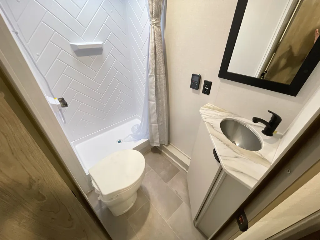 2027 Forest River Airelume 260, Photos photo 13