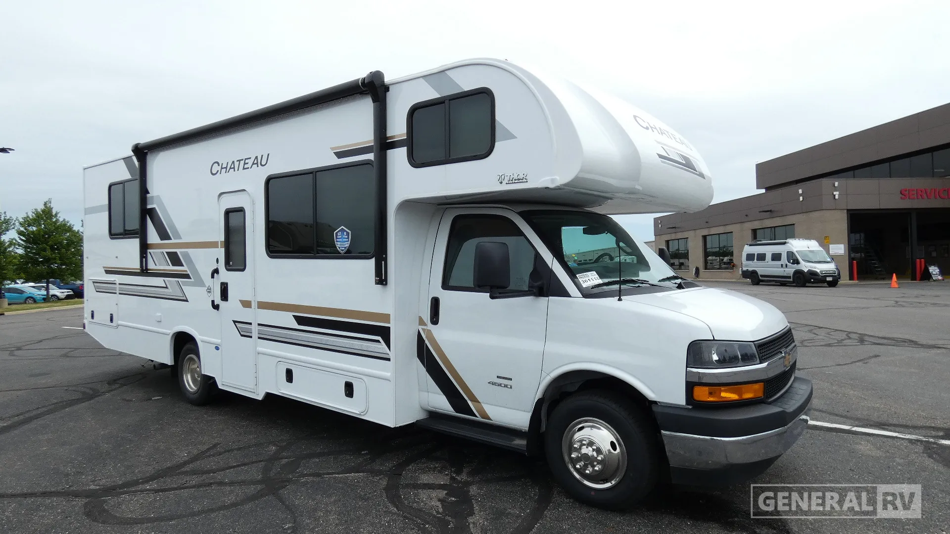 2027 Thor Motor Coach Chateau 28G - Photo 2