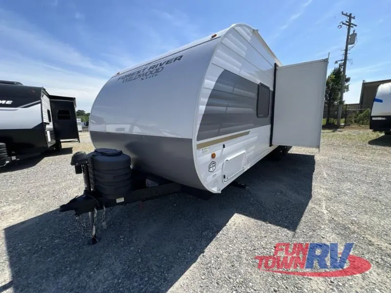 2025 Forest River RV Wildwood X-Lite 25ICE - Photo 4