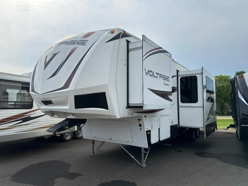 2013 Dutchmen RV Voltage Used    V3305 V-Series - Photo 3