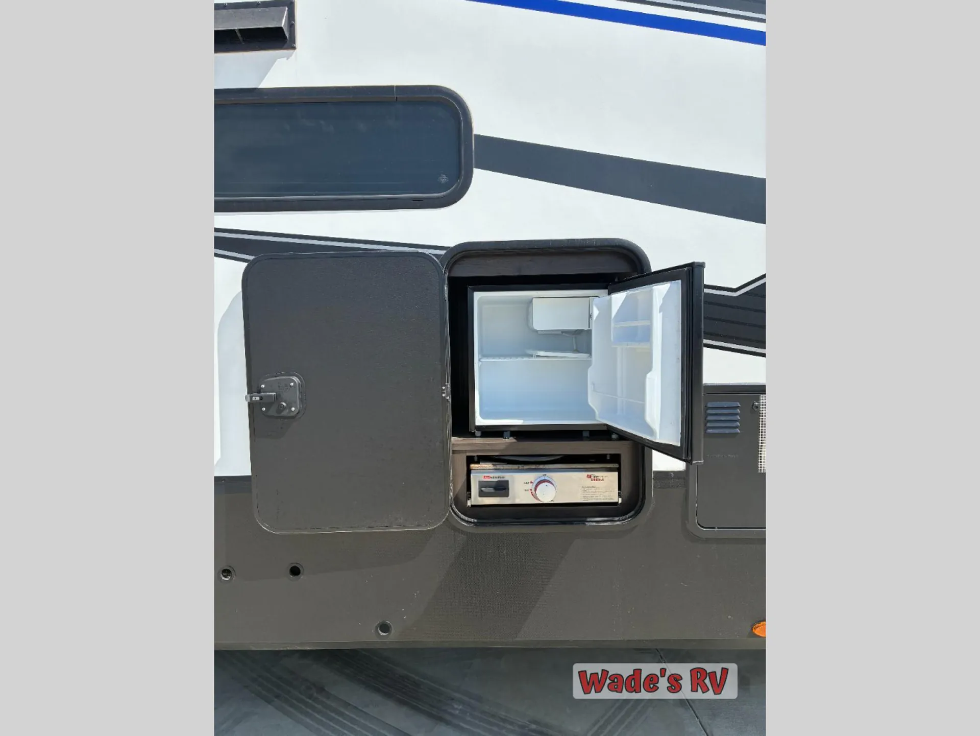2021 Grand Design Momentum G-Class 353G - Photo 3