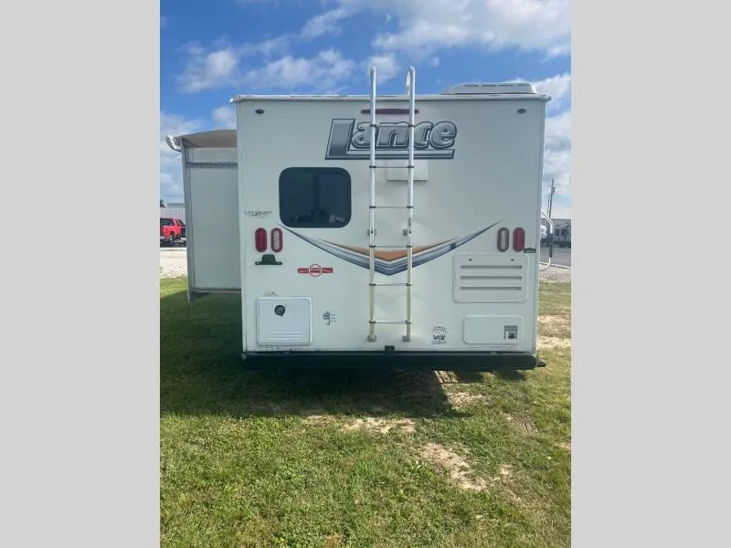 2015 Lance Lance Travel Trailers Used    2285 - Photo 2