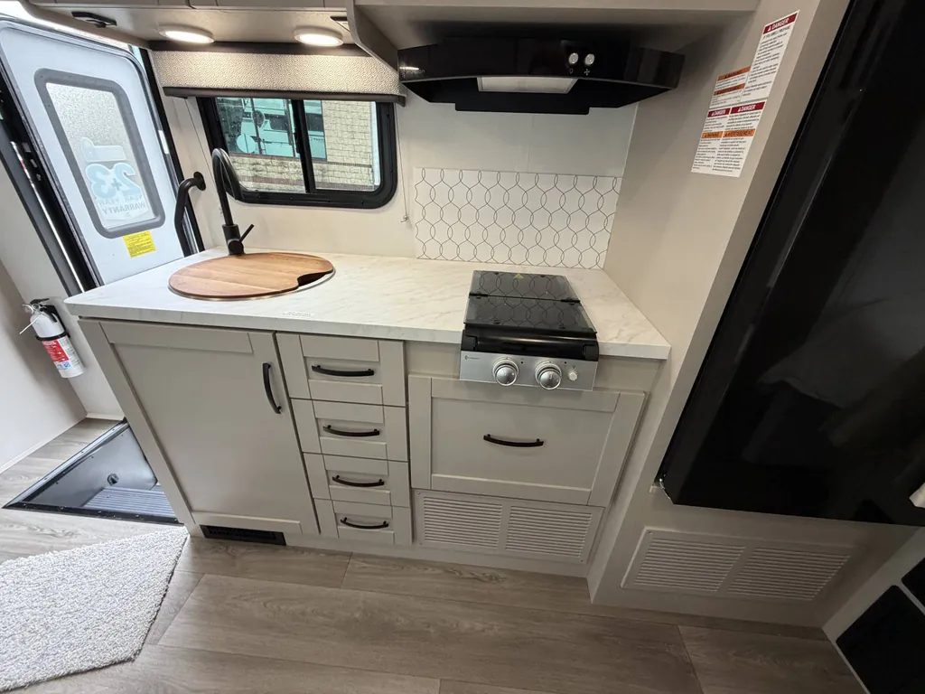 2027 Jayco Redhawk SE 22EF, Photos photo 5