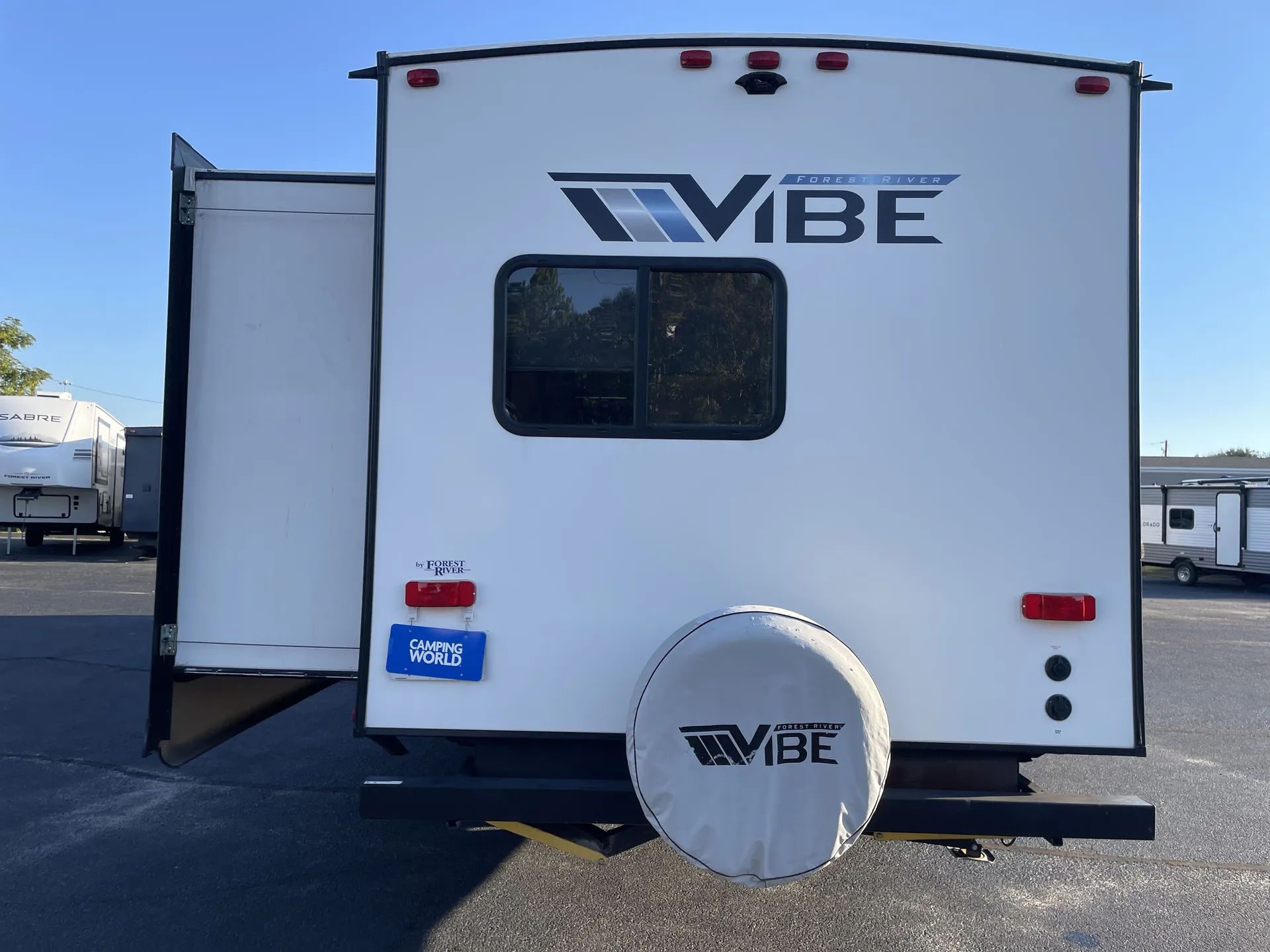 2022 Forest River Vibe 32BH — backside