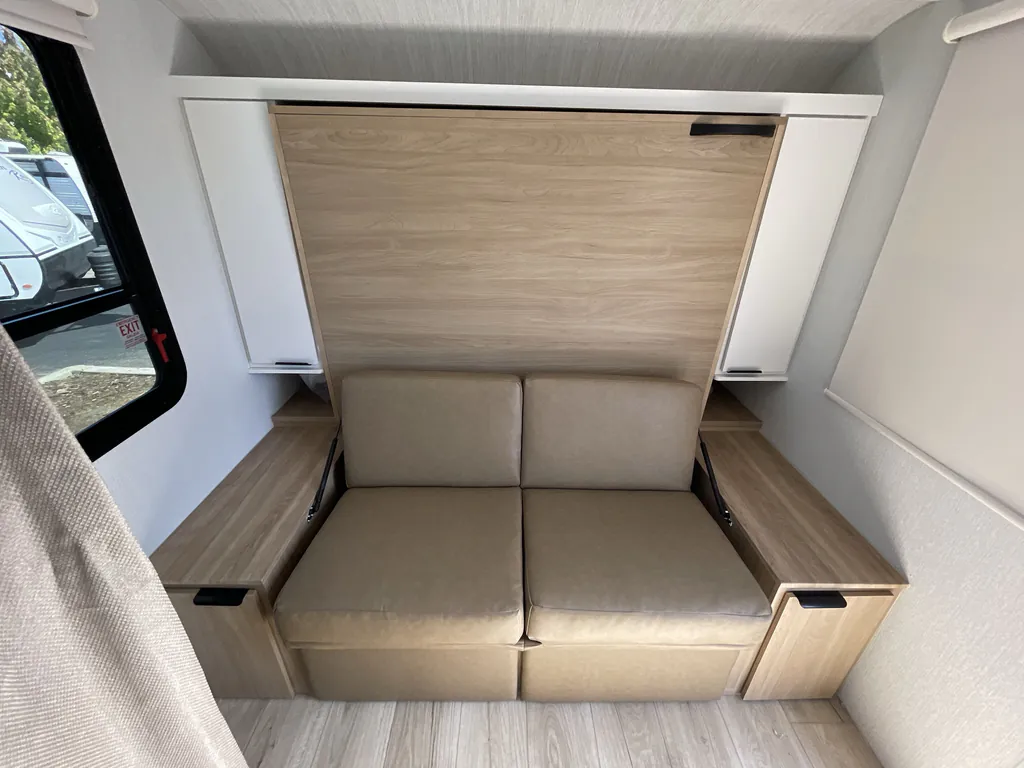 2027 Winnebago Micro Minnie 2108DS, Photos photo 13