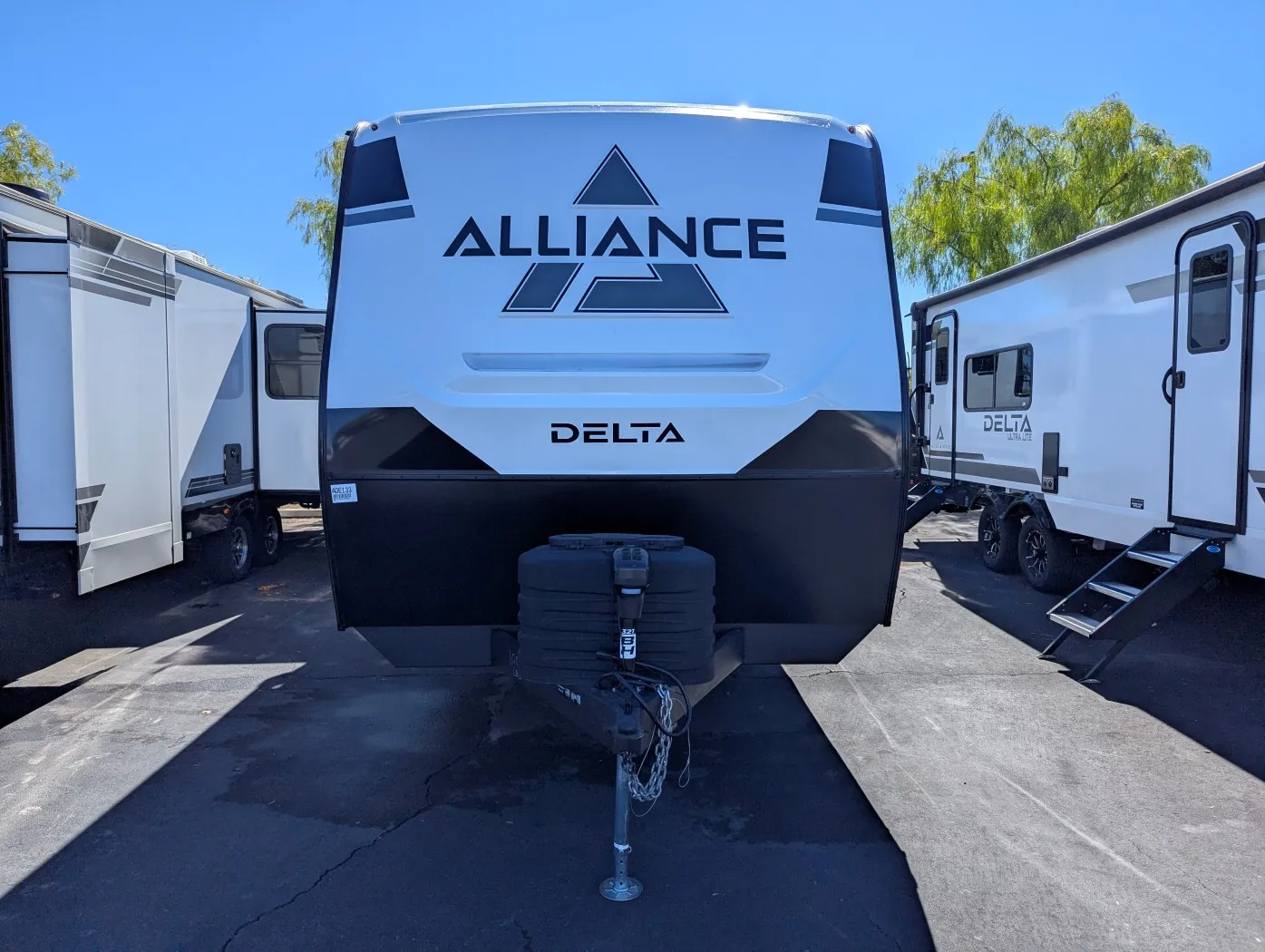 2026 Alliance RV Delta 321BH - Photo 3