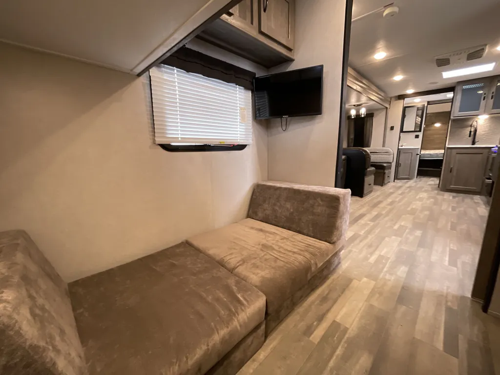 2021 Forest River Vibe 28BH, Photos photo 19