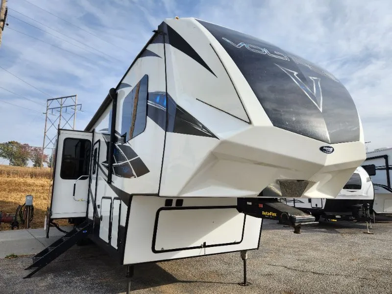 2019 Dutchmen Voltage 3615 dealer photo 1 from A.C. Nelsen RV World