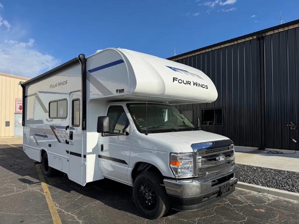 2026 Thor Motor Coach Four Winds 22Z - Photo 4