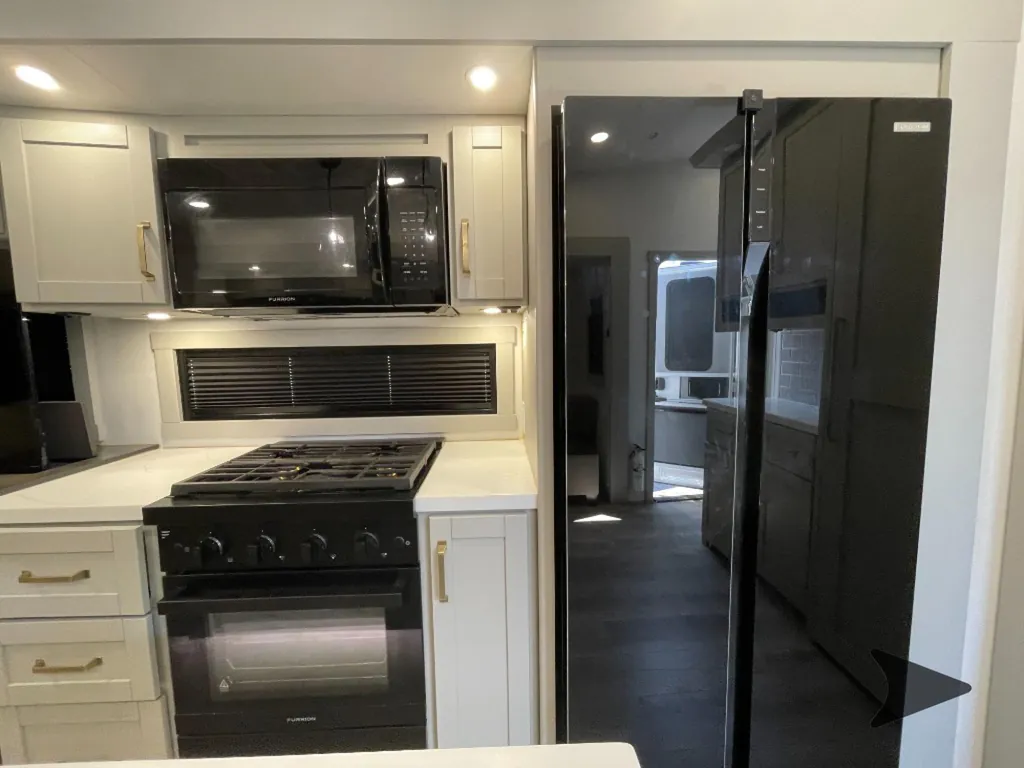 2024 Brinkley Model Z 3610, Photos photo 30