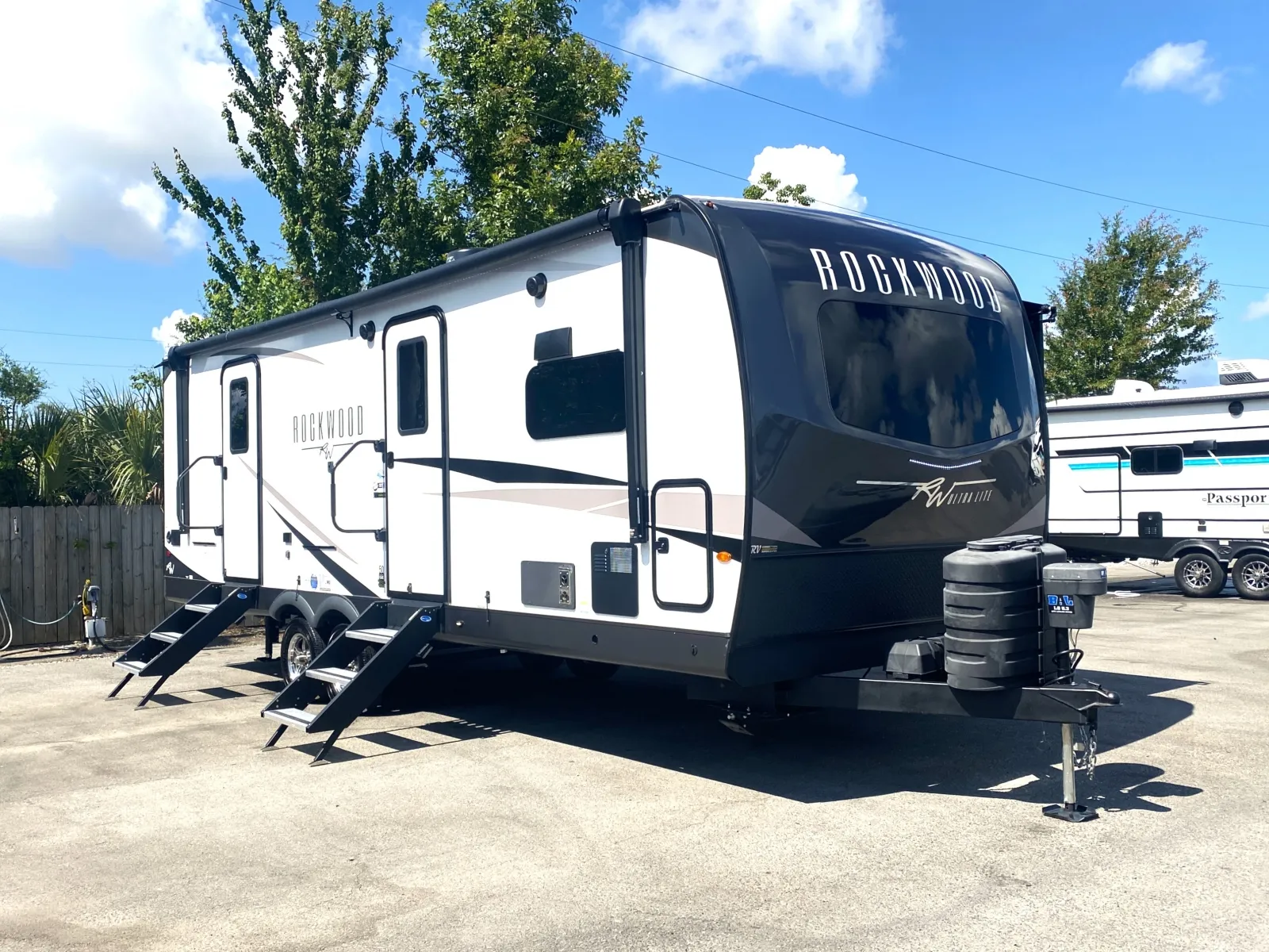 2025 Forest River Rockwood Ultra lite 2806BS - Main photo