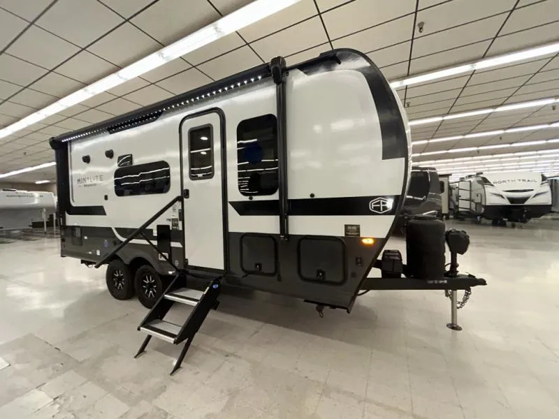 2026 Forest River Rockwood Mini Lite 2108RB - Photo 2