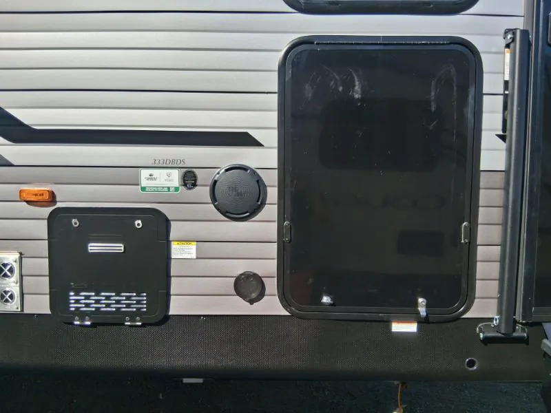 2027 Coachmen Catalina Legacy Edition 333DBDSCK, Photos photo 27