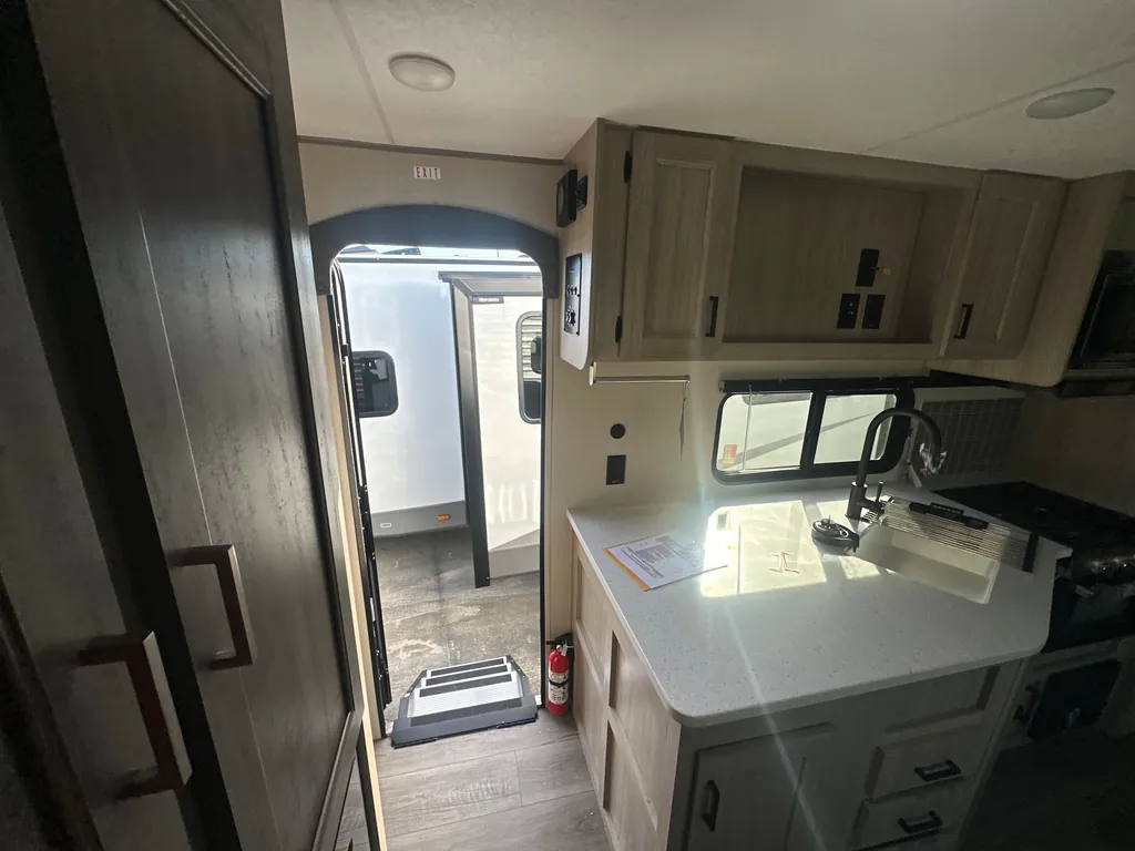2026 Coachmen Catalina Legacy Edition 243RBS, Photos photo 21