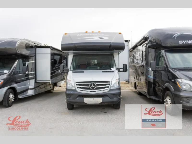 2015 Forest River RV Sunseeker MBS 2400R - Photo 2