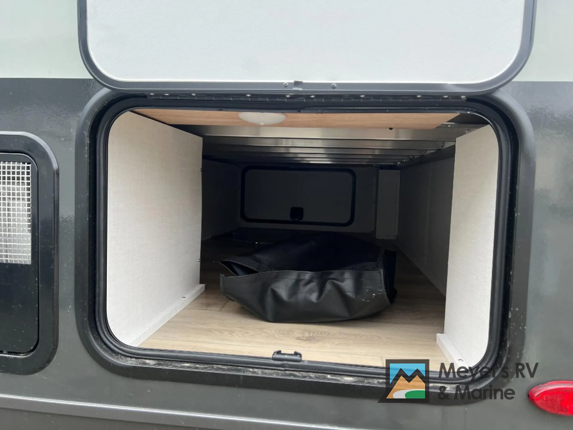 2026 Forest River Rockwood Mini Lite 2506FK — Photo 7