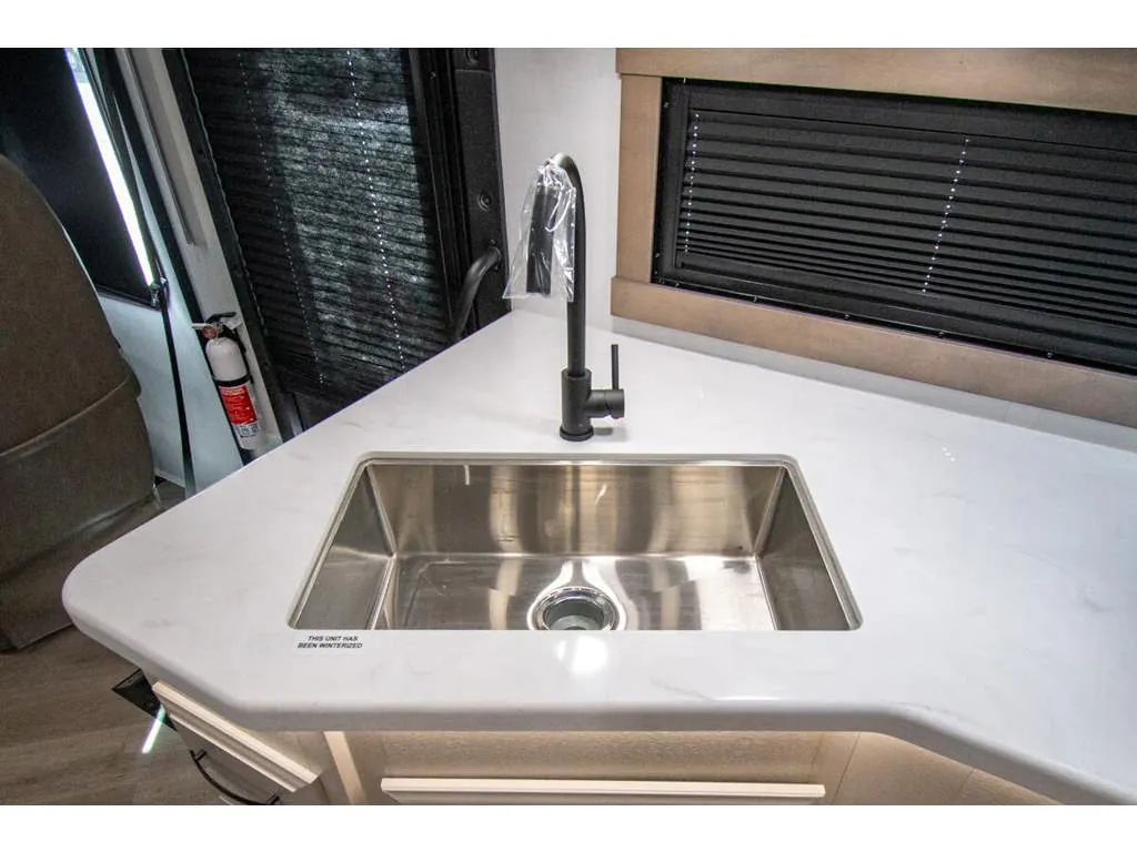2027 Entegra Coach Emblem 36U, Photos photo 18