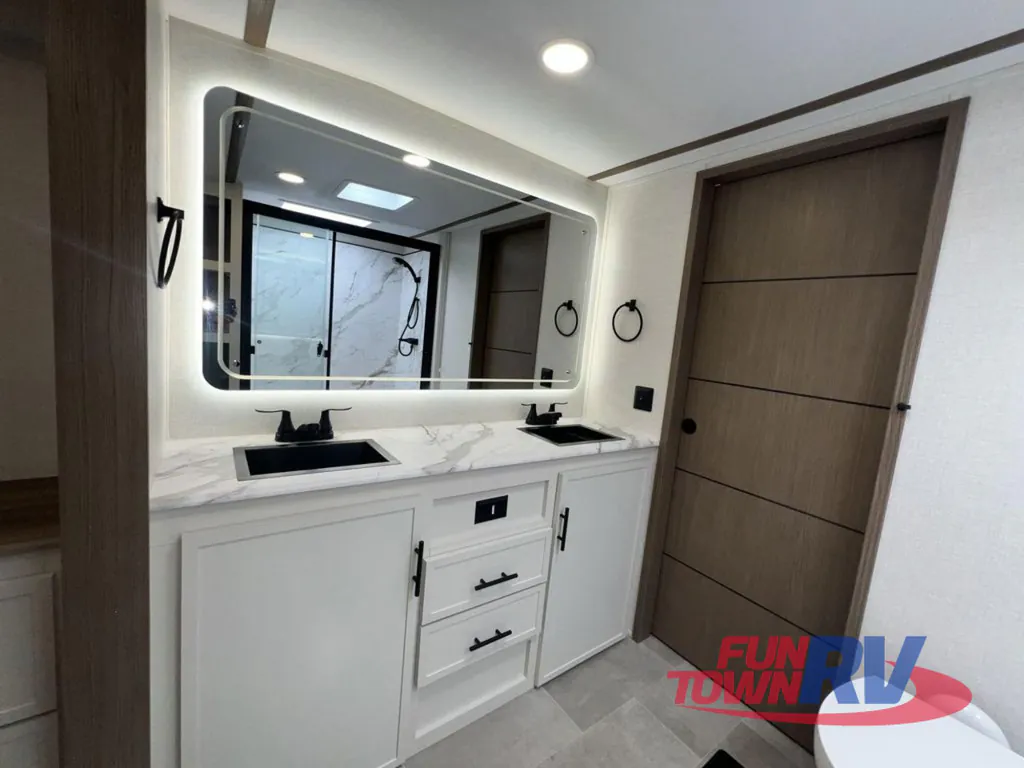 2027 Forest River Impression 360MYR, Photos photo 23
