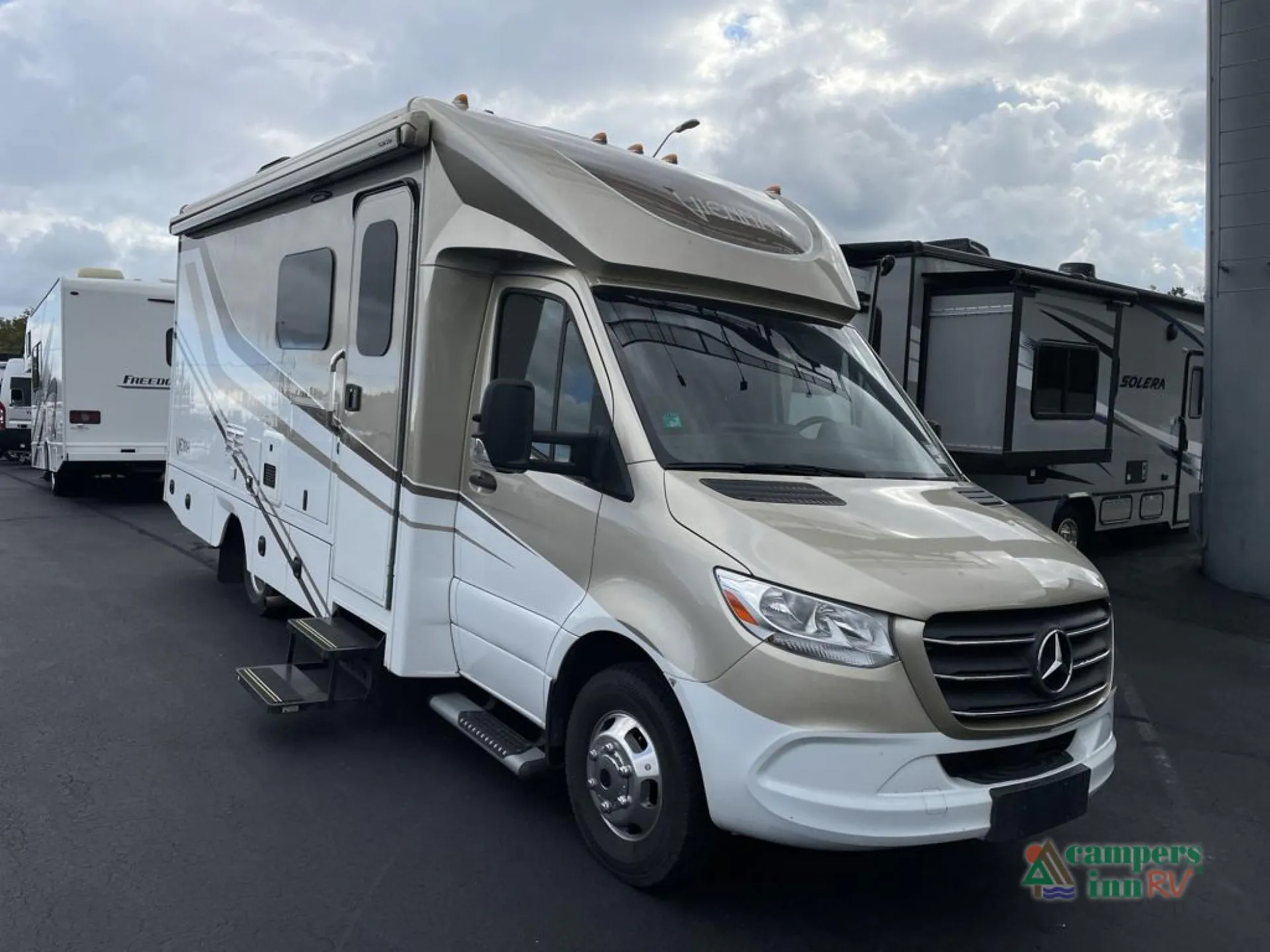 2020 Renegade RV Vienna 25RML - Photo 2